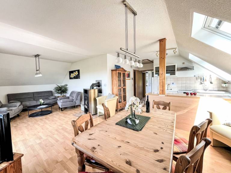 Family-friendly house with patio & garden | Pets allowed — photo 2