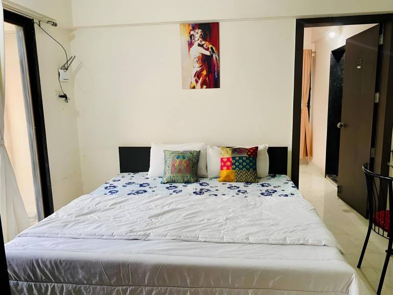 Simply Blissful- 3 bedrooms in Durga Kund with AC. — photo 2