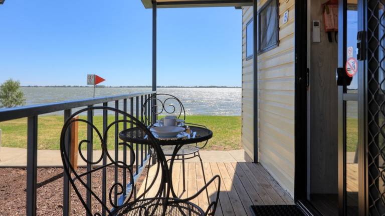 Caravan  Swan Hill