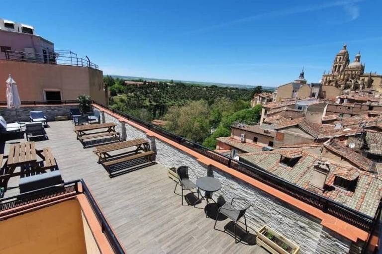 Aparthotel Segovia