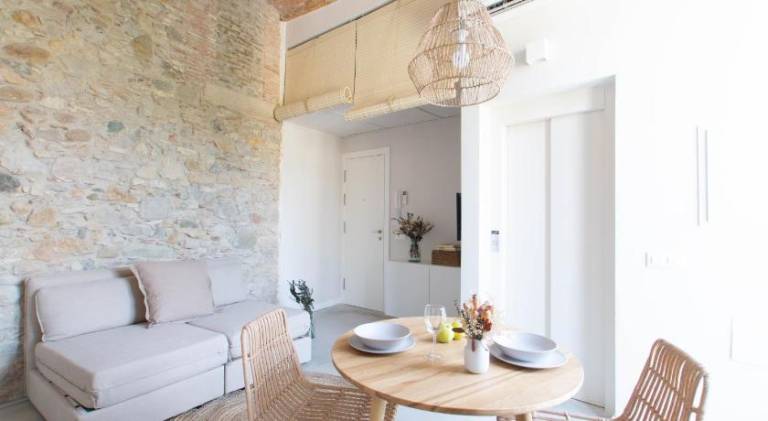 Rental apartment with jacuzzi | Next to Girona Cathedral | Pets allowed — photo 2