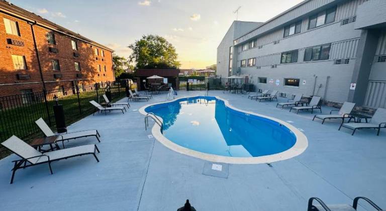 Comfort Inn & Suites Indianapolis Northwest - College Park — photo 2
