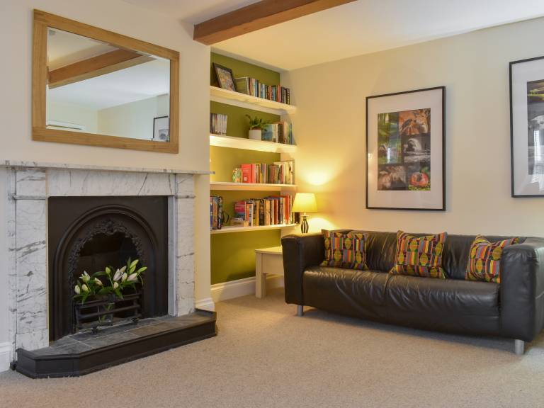 Family-friendly cottage with yard | River view | Pet-friendly — photo 2