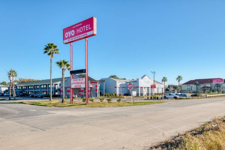 OYO Hotel Rosenberg TX I-69 in Rosenberg, TX