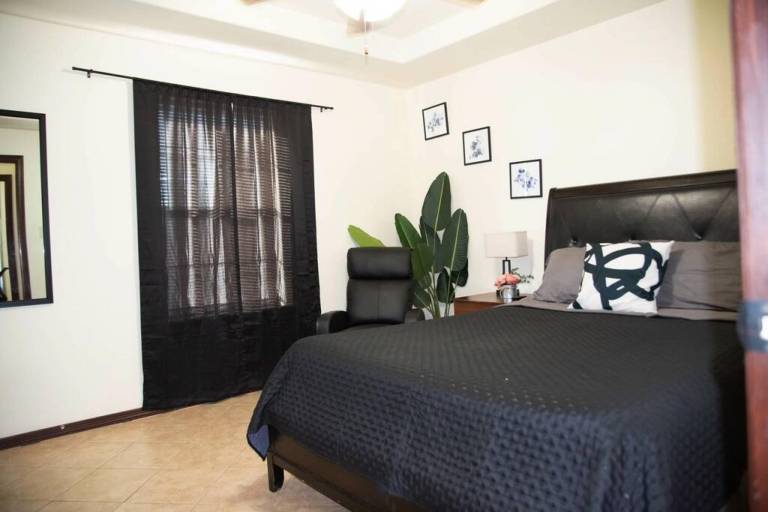 Family-oriented pleasant apartment | Pets allowed — photo 4