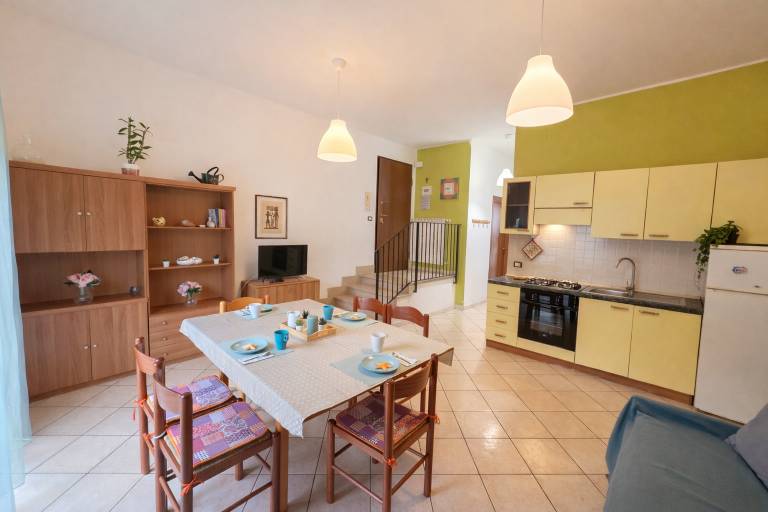 Rental apartment with 2 rooms for 6 persons — photo 4