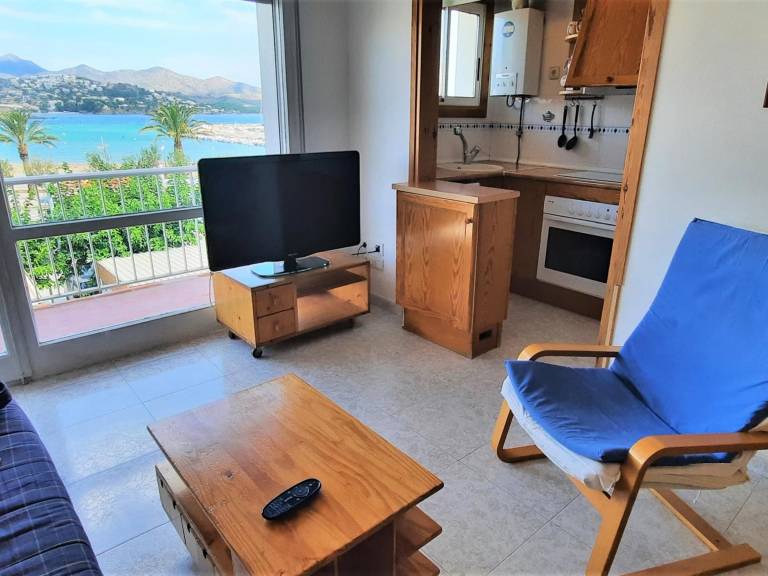 Rental apartment with 2 rooms for 4 persons — photo 4