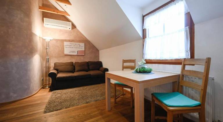 Bed & Breakfast Jois