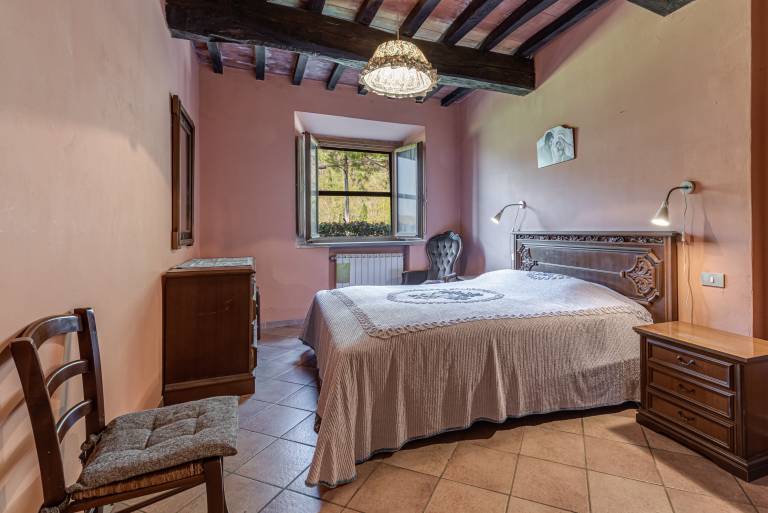 Farmhouse 'Agriturismo Il Ponte - Frantoio' with Mountain View, Private Garden and Wi-Fi — photo 4