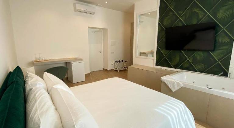 Monumental Luxury Rooms — photo 2