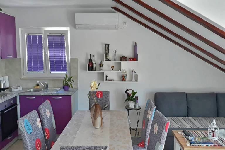Fully equipped pleasant apartment with barbecue & terrace | Sea view | Pets are welcome — photo 2