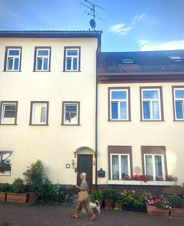 Komplette Wohnung nur 20 Min bis Frankfurt Zentrum