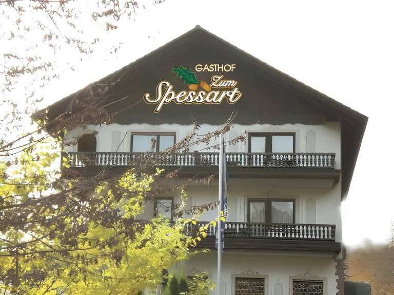 Gunstige Zimmer im Spessart in Heimbuchenthal