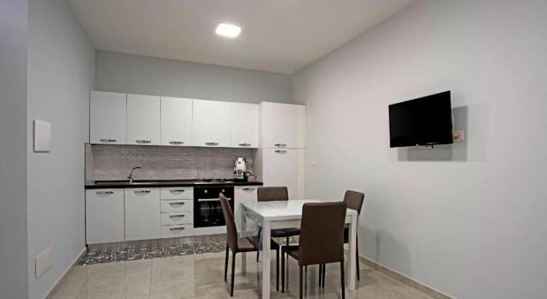 Holiday apartment with 2 rooms for 5 persons — photo 3