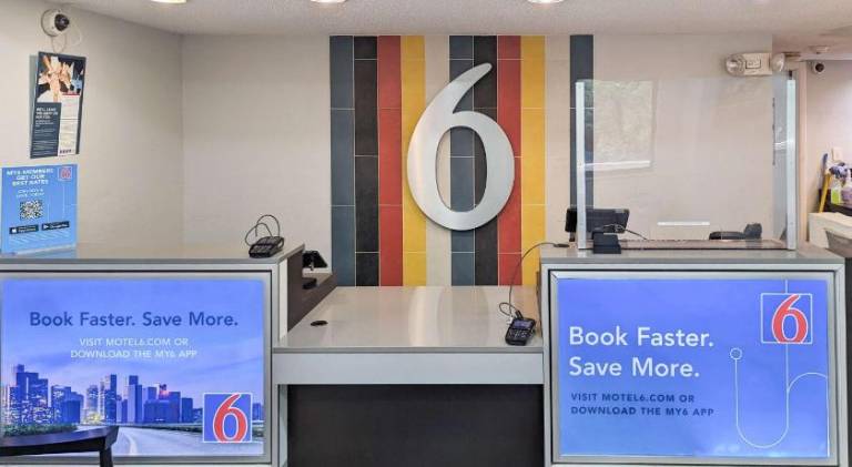 Motel 6 Nashua, NH - South — photo 5