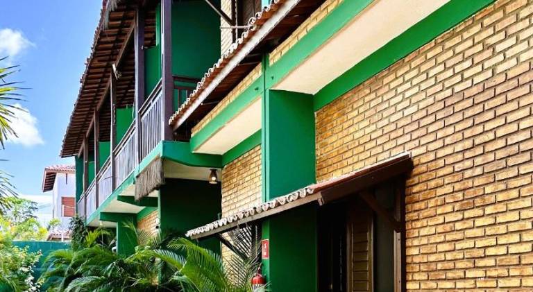 Serviced apartment with yard & terrace in Trairi