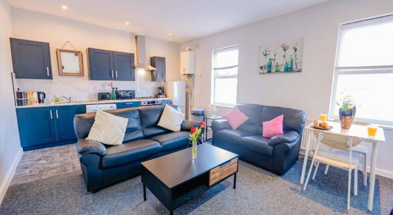 Apartment with 2 rooms for 6 persons in Cardiff
