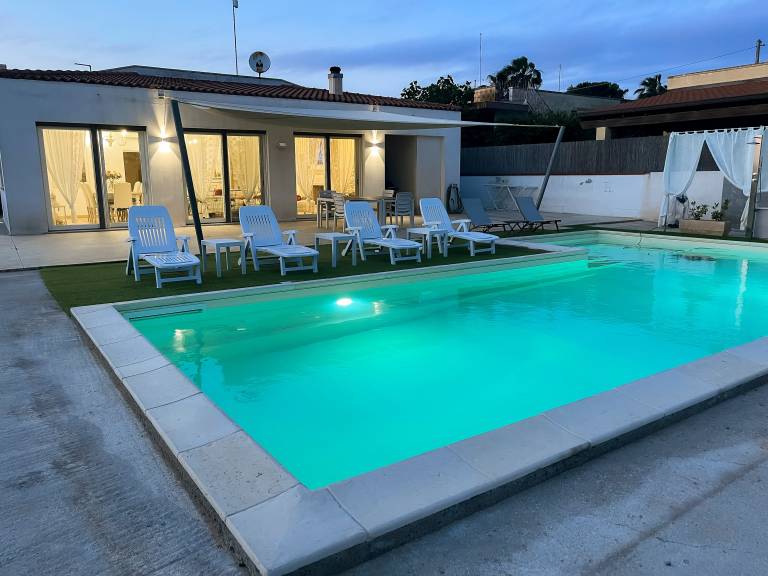 Holiday Home 'Alisea' with Sea View, Wi-Fi and Air Conditioning in Alliste