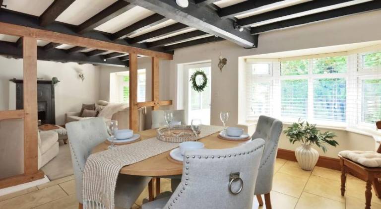 Charming vacation home | Pet-friendly — photo 2