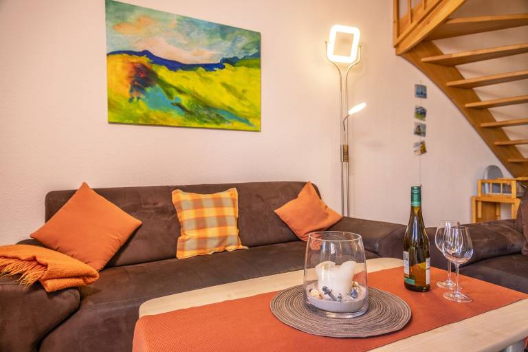 Dieses Reihenmittelhaus besticht mit seiner freundlichen Einrichtung. Auf ca. 62 qm haben 4 Personen und 1 Kleinkind genügend Platz.. — photo 5