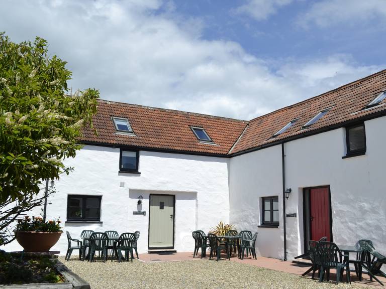 Cottage with garden & pool | Sea view in Tenby