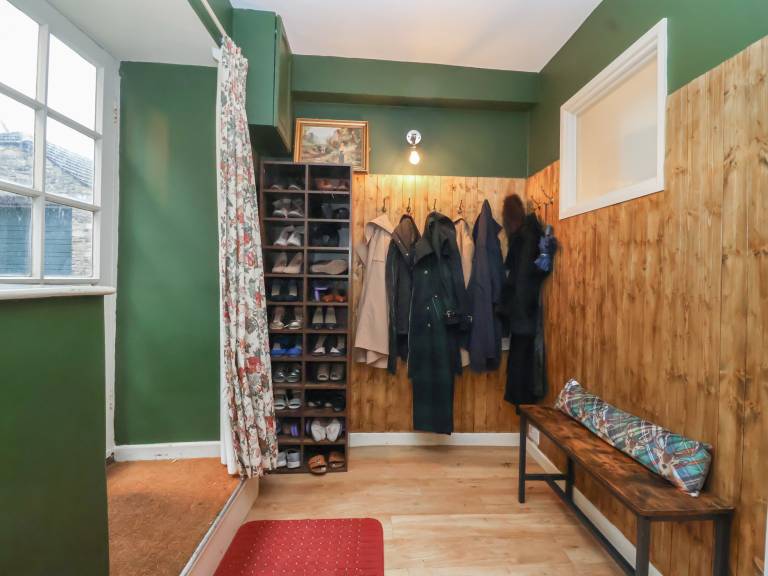 Children-friendly nice cottage with yard | Pets allowed — photo 4