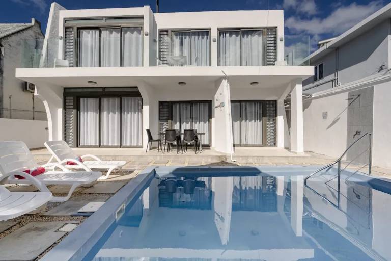 Komfortables Haus in Trou aux Biches mit Terrasse