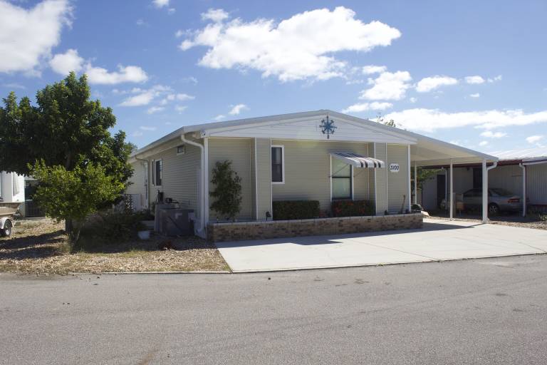 House Saint James City
