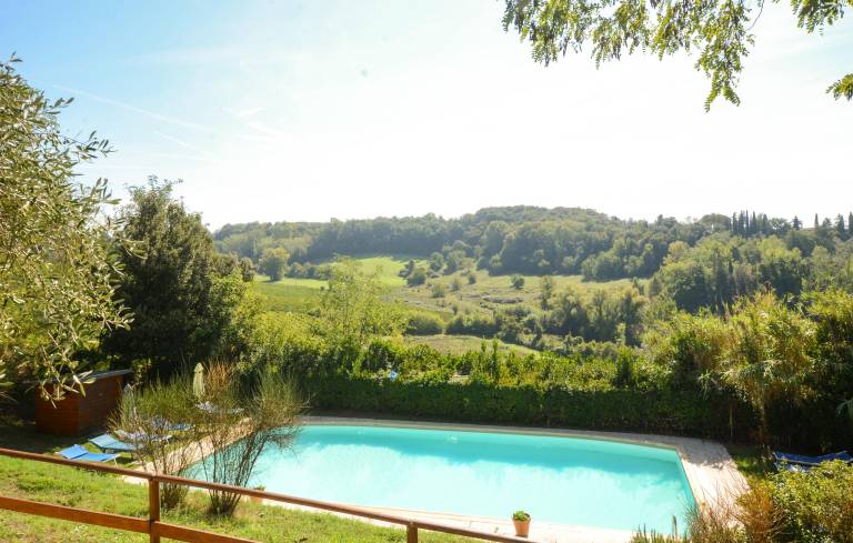 Maisonettewohnung mit Garten, Terrasse und Grill | Panoramablick
