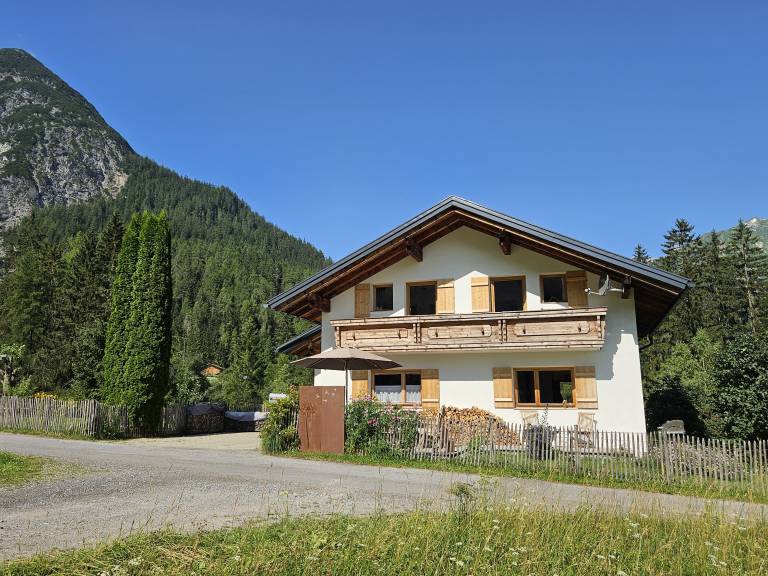 Ferienwohnung  Bach