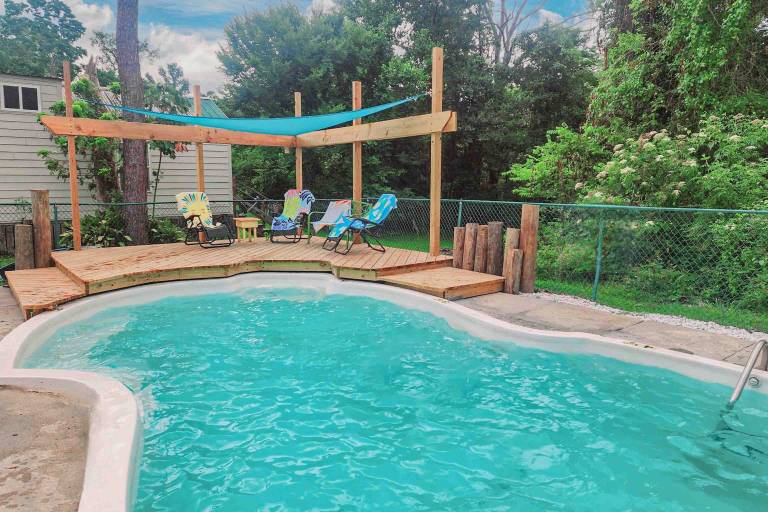 Cabin Maurepas