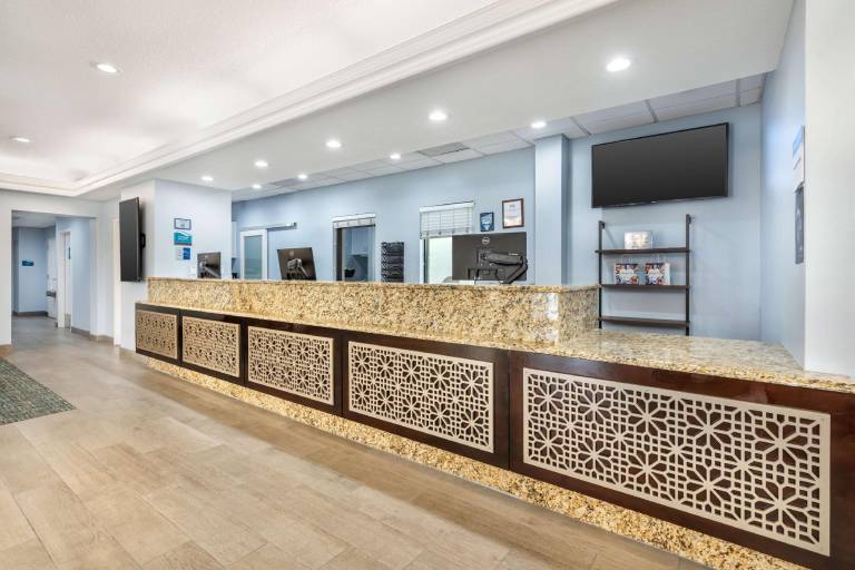 Best Western Cocoa Beach - Port Canaveral — photo 5