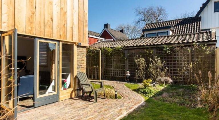Vacation home with terrace, barbeque & garden — photo 5