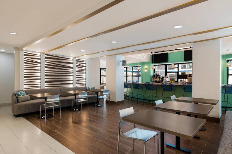 Sonesta ES Suites Orlando International Drive Hotel — photo 5