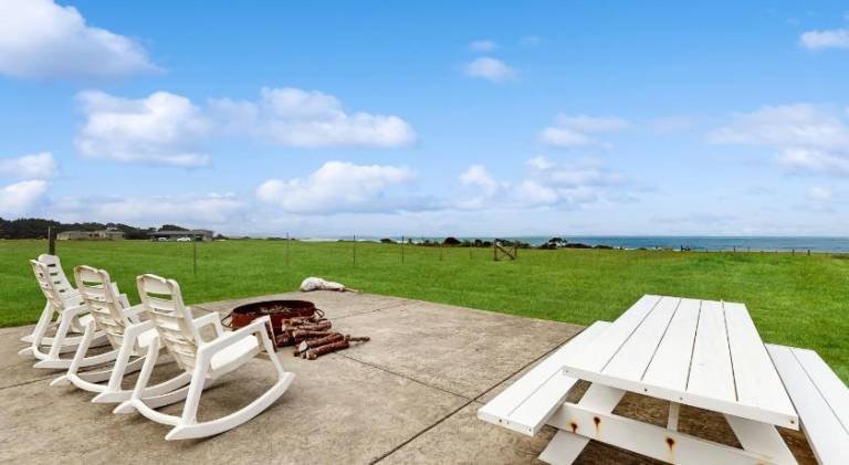 Vacation home with 3 rooms for 10 persons in Fort Bragg, CA
