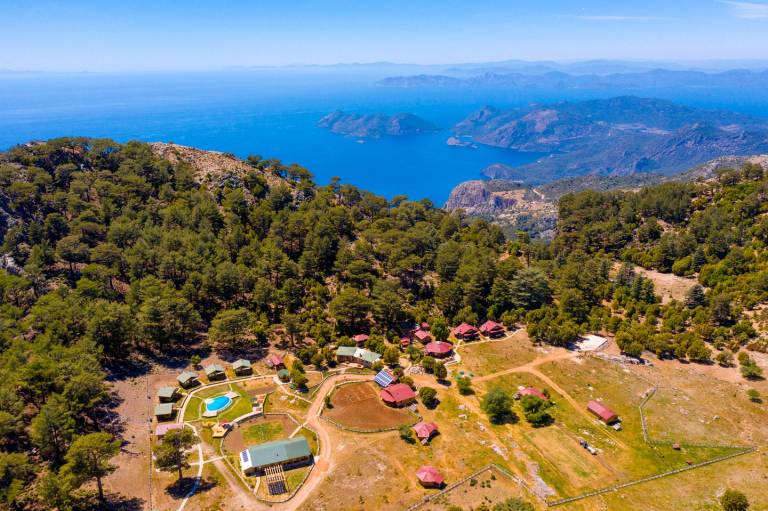 Eco-Friendly Cabin Getaway at a Secluded Nature Retreat near Oludeniz, Turkey — photo 4
