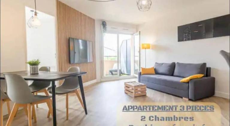 Holiday apartment with private pool | Suitable for remote work in Toulouse