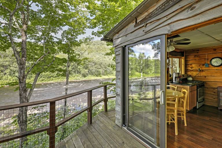 Adirondack Mountains Cottage Near Gore Mountain