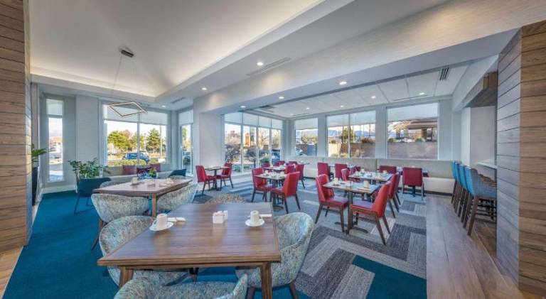 Hilton Garden Inn Albuquerque/Journal Center — photo 5