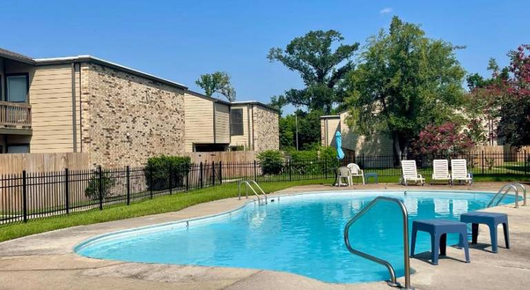 Rental apartment with pool — photo 5
