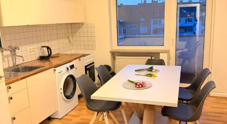 Rental apartment with 2 rooms for 4 persons — photo 2
