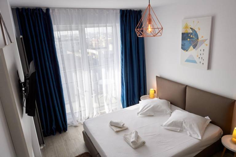 Apartment with sauna, pool & hot tub — photo 2