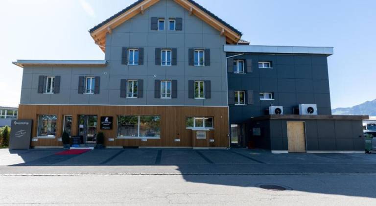 Guesthouse Meitschi Thun - contactless self check-in — photo 4