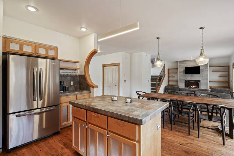 Family-oriented lovely vacation home with terrace & private pool | Dogs allowed — photo 4