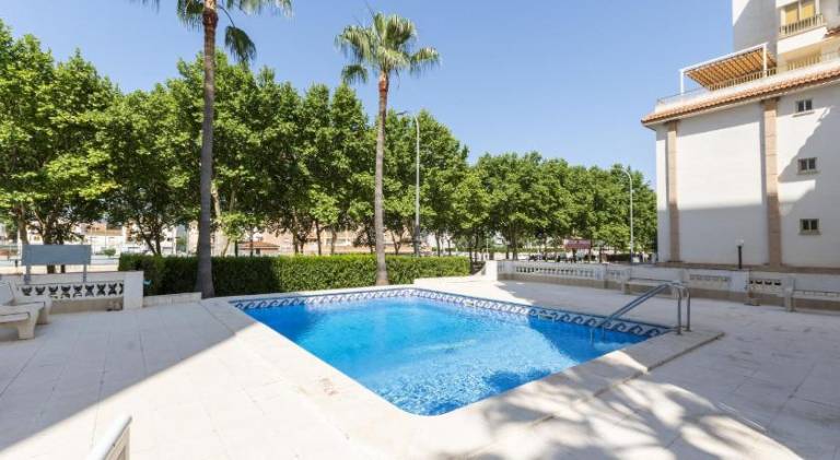 Rental apartment with pool — photo 3