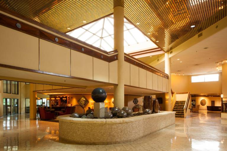 Crowne Plaza Hotel Hickory By IHG — photo 2