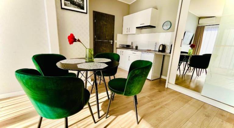 Wonderful holiday apartment with patio | Close to the beach | Pets allowed in Koszalin