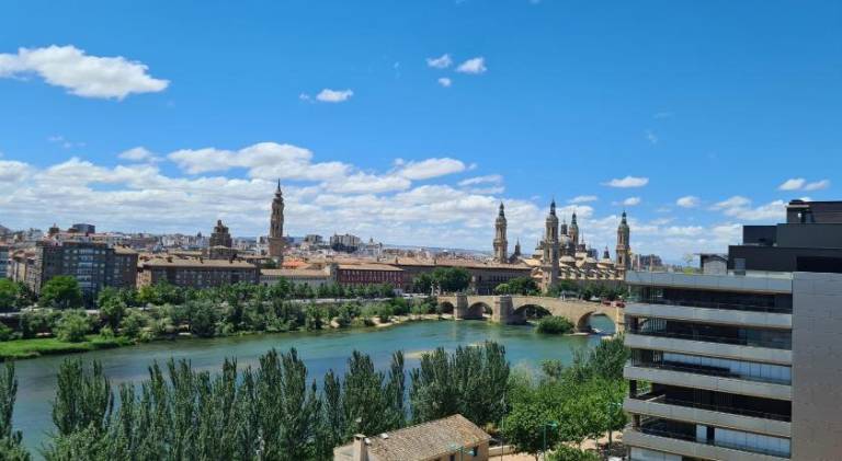 Fully equipped holiday apartment with jacuzzi | Next to Cathedral-Basilica of Our Lady of the Pillar | Pets allowed — photo 5