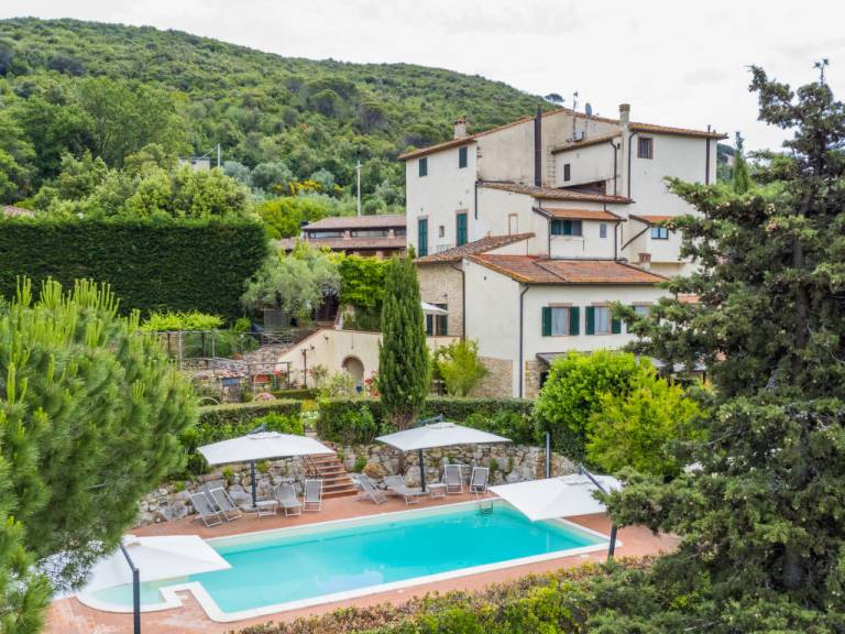 Farmhouse  Iano
