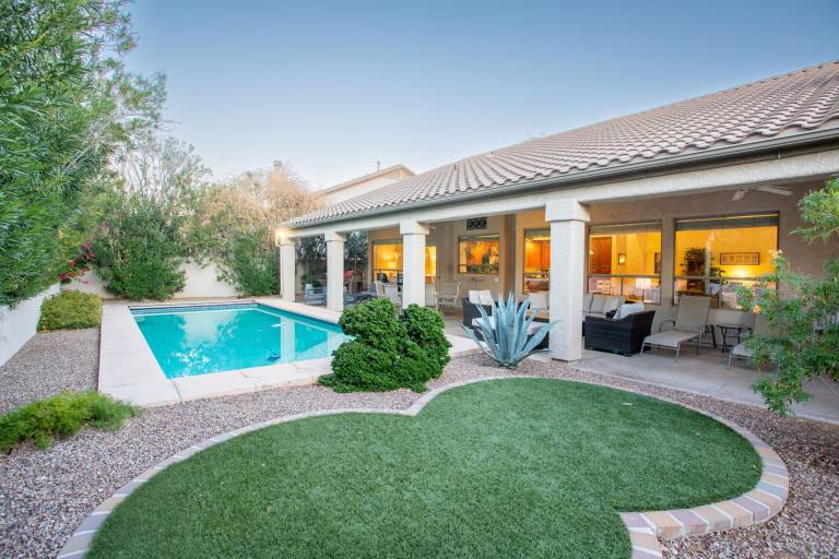 House Oro Valley